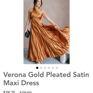 NWT Lizard Thicket Verona gold pleated maxi dress